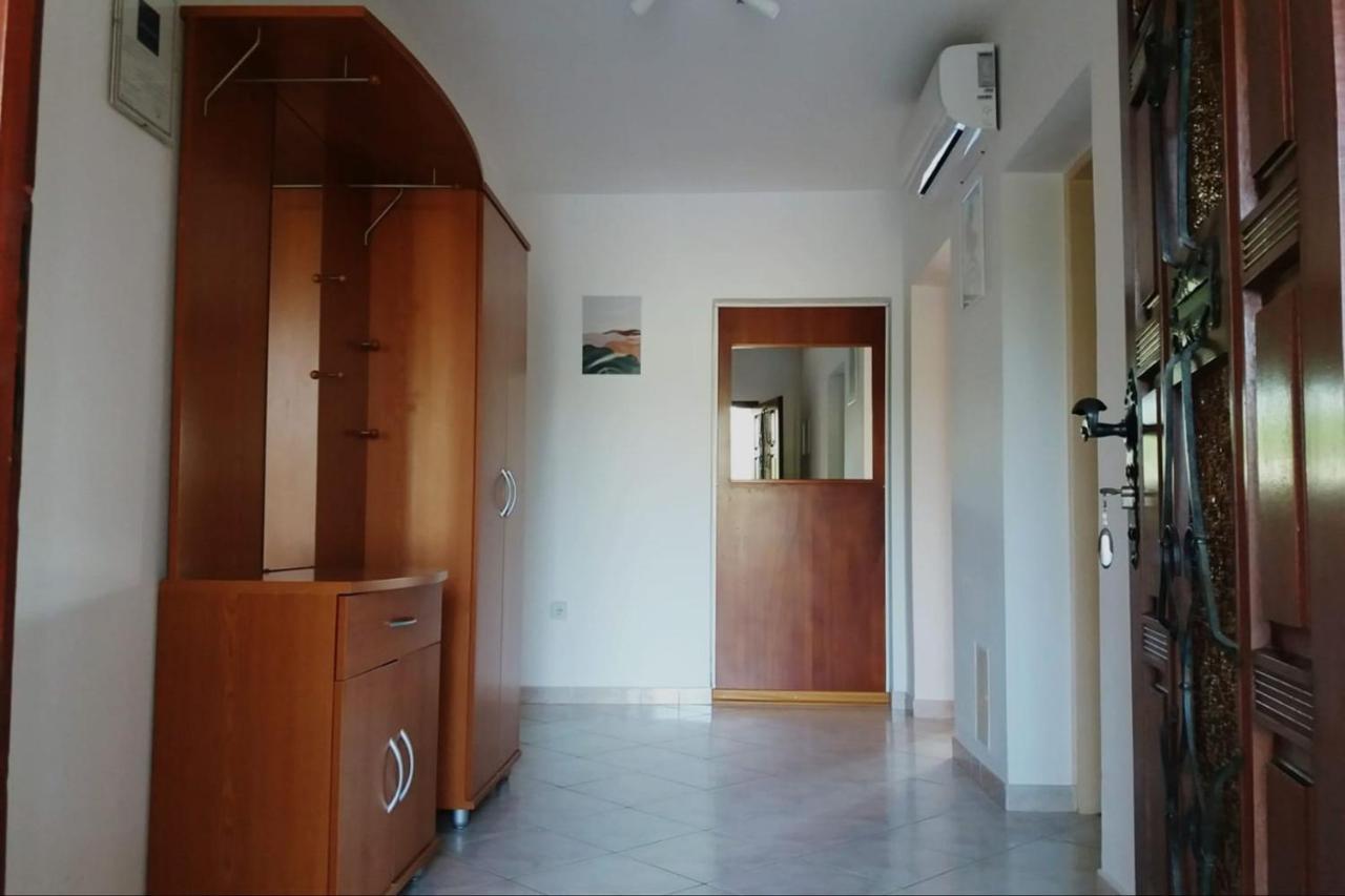 Apartment A4 Ines Near Beach بوريتش المظهر الخارجي الصورة