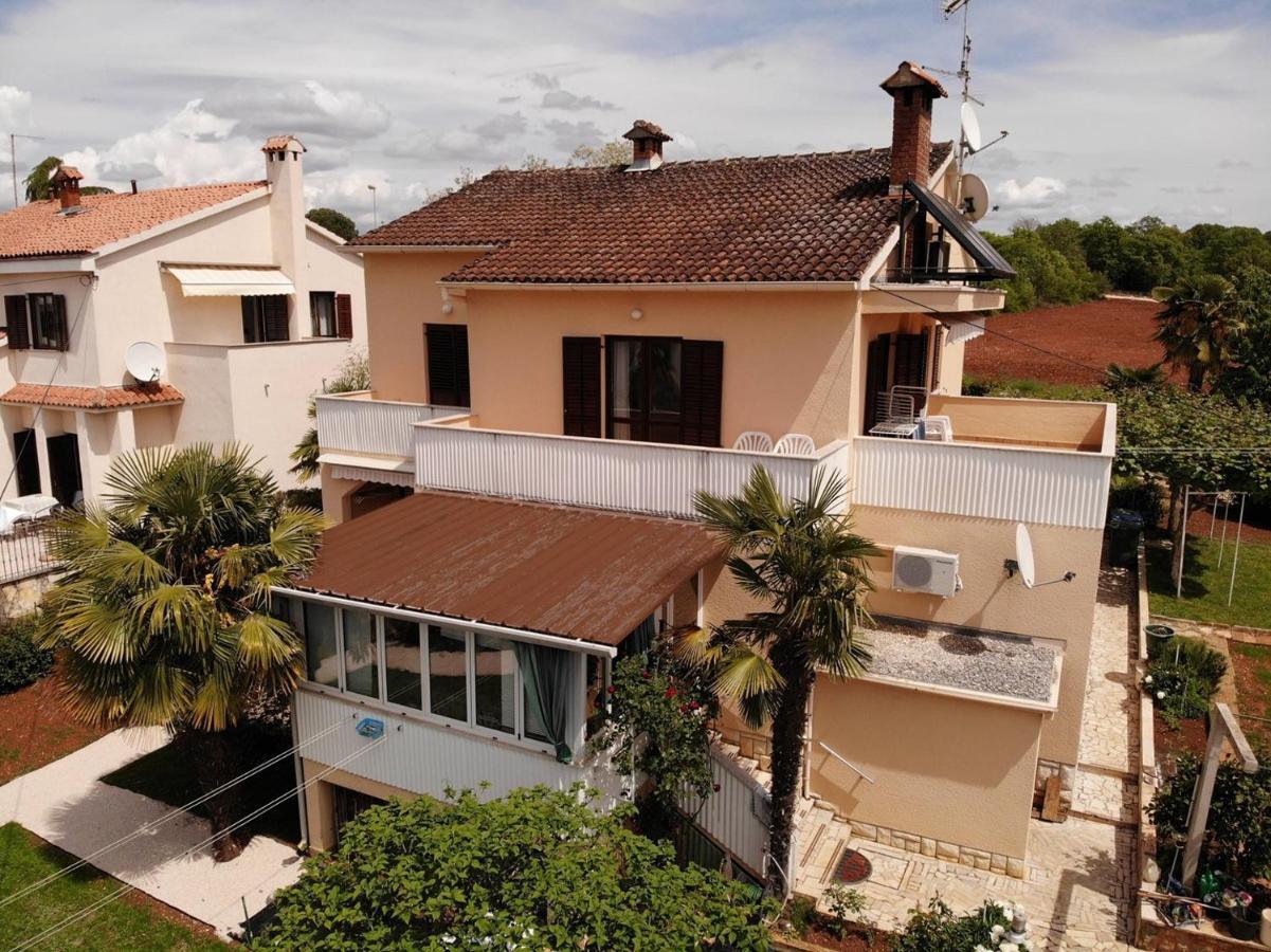 Apartment A4 Ines Near Beach بوريتش المظهر الخارجي الصورة